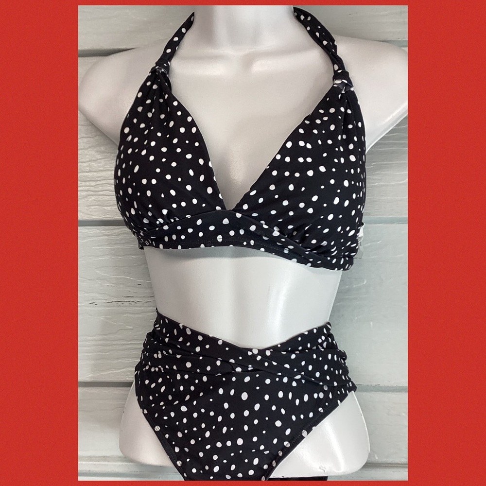 Women’s Black Polka Dot Halter Bikini Set.49 - Picture 7 of 8